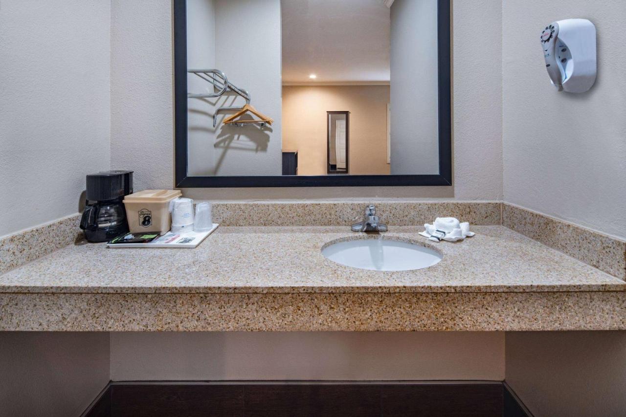 Super 8 By Wyndham North Hollywood Motel Los Angeles Buitenkant foto